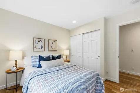 4035 NE 110th Street Seattle WA 98125