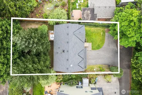 4035 NE 110th Street Seattle WA 98125