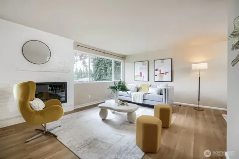 58 157th Avenue SE Bellevue WA 98008