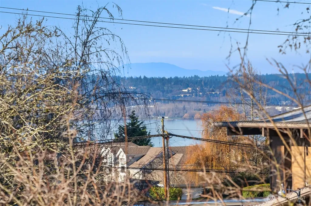 6308 110th Avenue NE Kirkland WA 98033