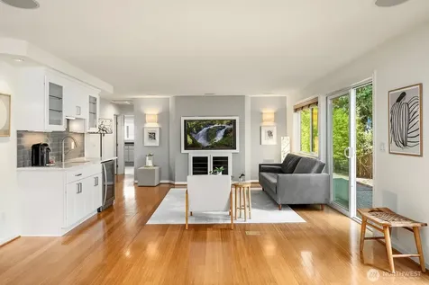 6308 110th Avenue NE Kirkland WA 98033