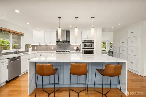 6308 110th Avenue NE Kirkland WA 98033