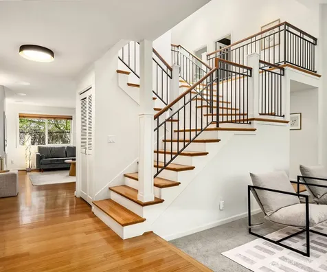 6308 110th Avenue NE Kirkland WA 98033