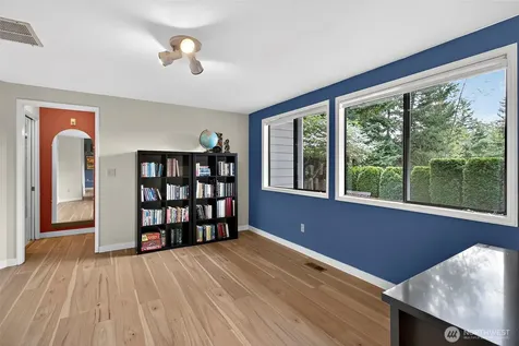 6162 144th Pl SE Bellevue WA 98006