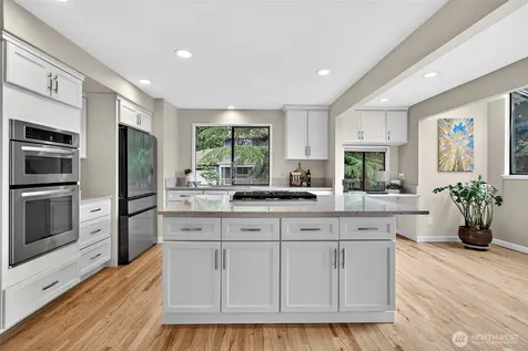 6162 144th Pl SE Bellevue WA 98006