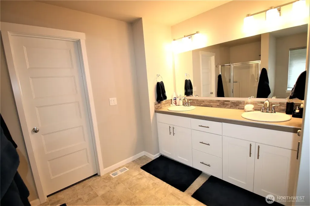 16203 9th Avenue E Spanaway WA 98387