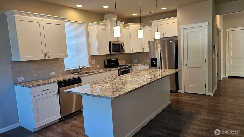 16203 9th Avenue E Spanaway WA 98387