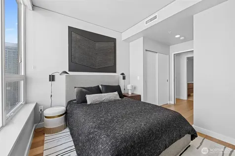 121 Stewart Street Seattle WA 98101
