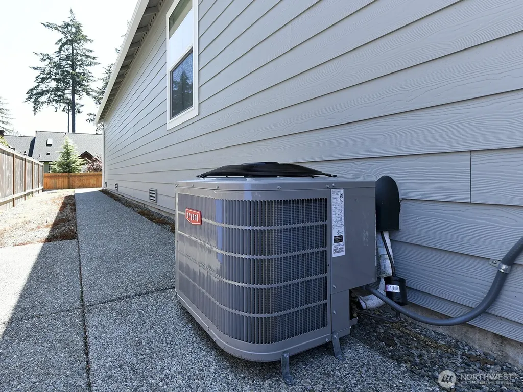 12825 Lakeholme Road SW Lakewood WA 98498