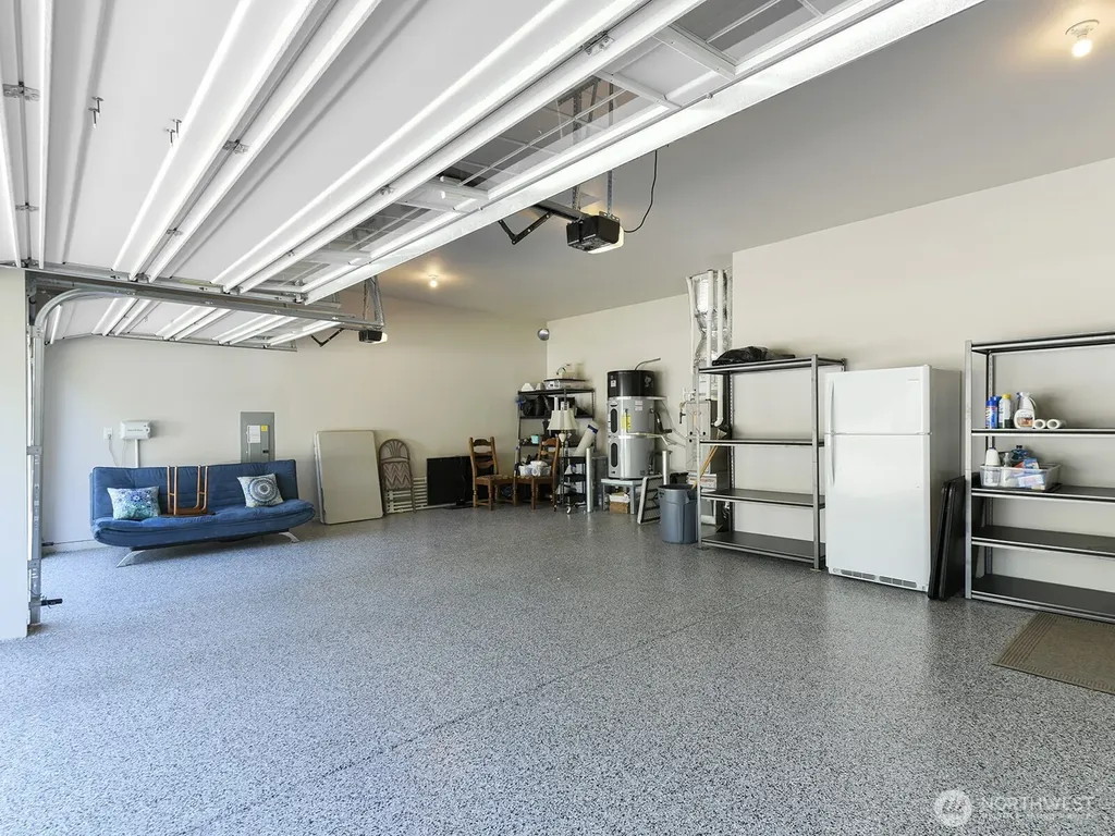 12825 Lakeholme Road SW Lakewood WA 98498