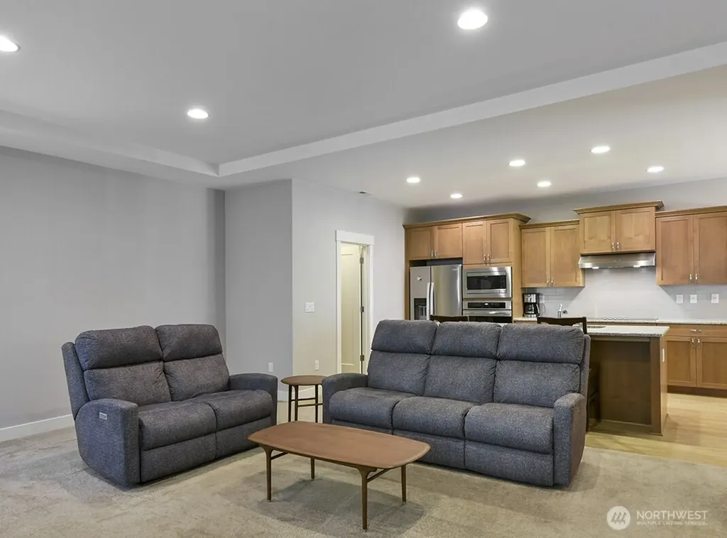 12825 Lakeholme Road SW Lakewood WA 98498