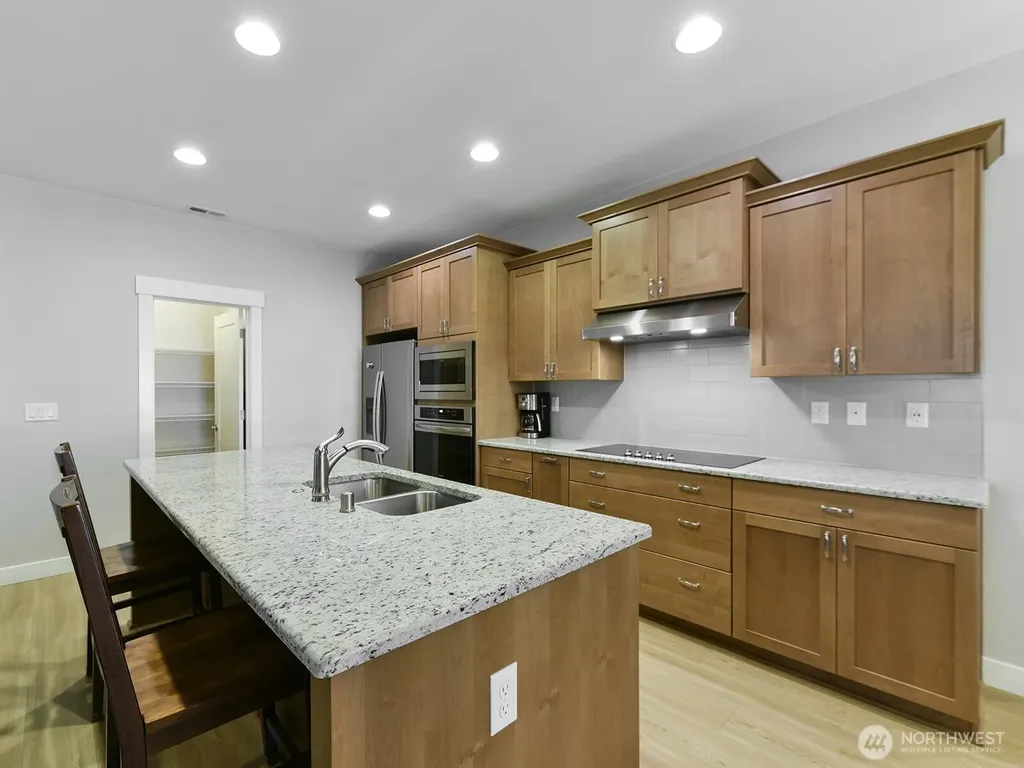 12825 Lakeholme Road SW Lakewood WA 98498