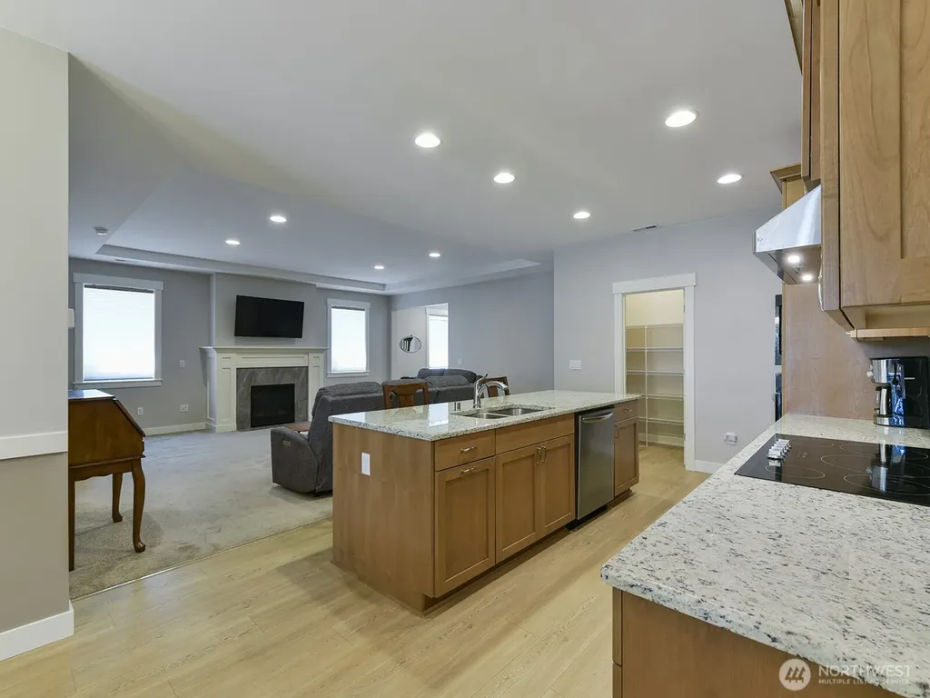 12825 Lakeholme Road SW Lakewood WA 98498