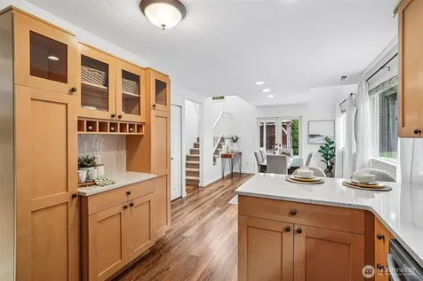 19103 SE 47th Place Issaquah WA 98027