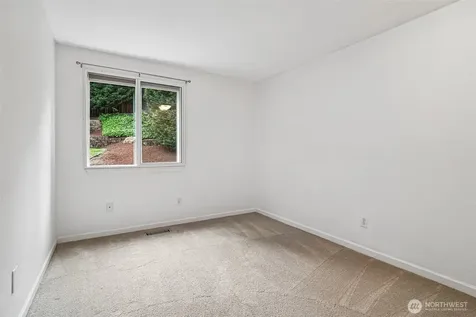 19103 SE 47th Place Issaquah WA 98027