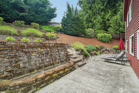 19103 SE 47th Place Issaquah WA 98027
