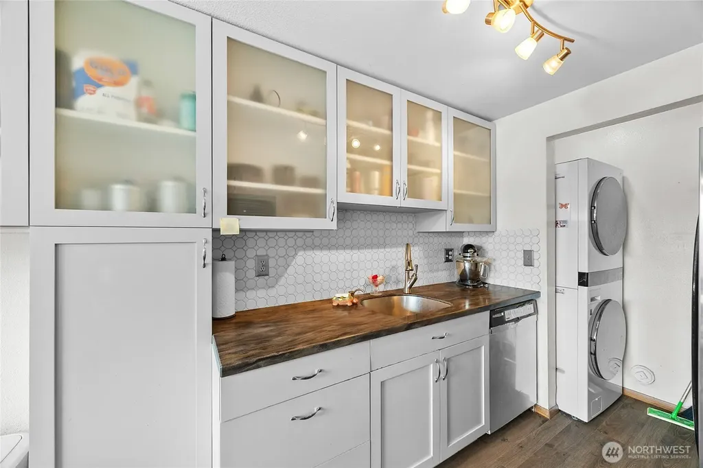 2020 Grant Avenue S Renton WA 98055