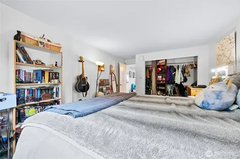 2020 Grant Avenue S Renton WA 98055
