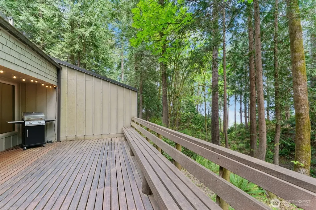 201 E Cutty Sark Drive Shelton WA 98584
