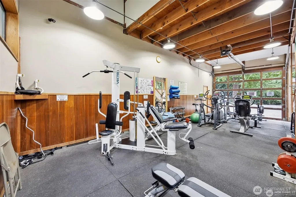 201 E Cutty Sark Drive Shelton WA 98584