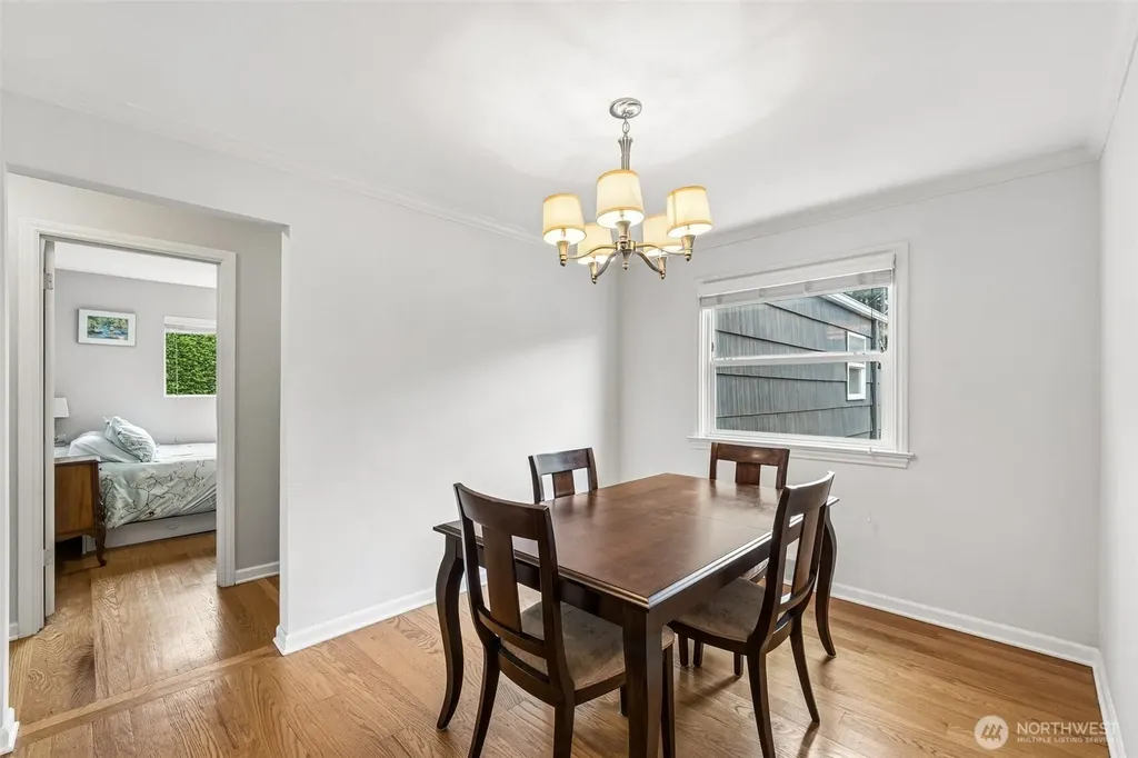 9417 44th Place NE Seattle WA 98115