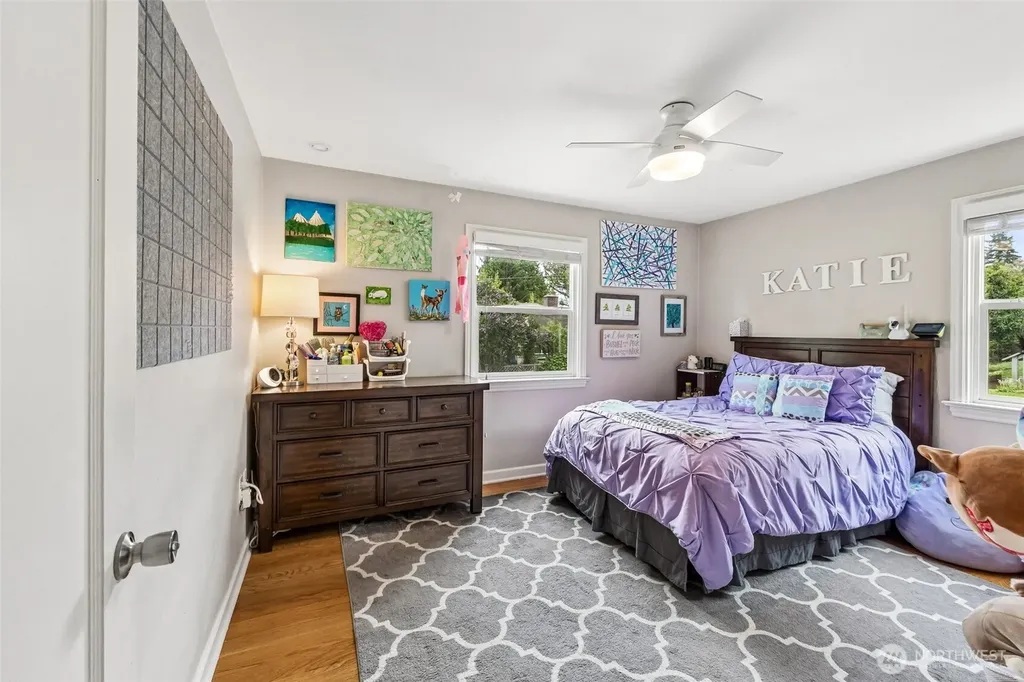 9417 44th Place NE Seattle WA 98115