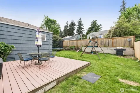 9417 44th Place NE Seattle WA 98115