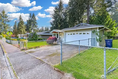 33818 35th Avenue SW Federal Way WA 98023