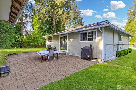 33818 35th Avenue SW Federal Way WA 98023