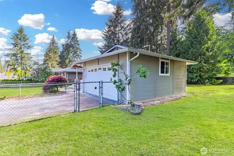 33818 35th Avenue SW Federal Way WA 98023