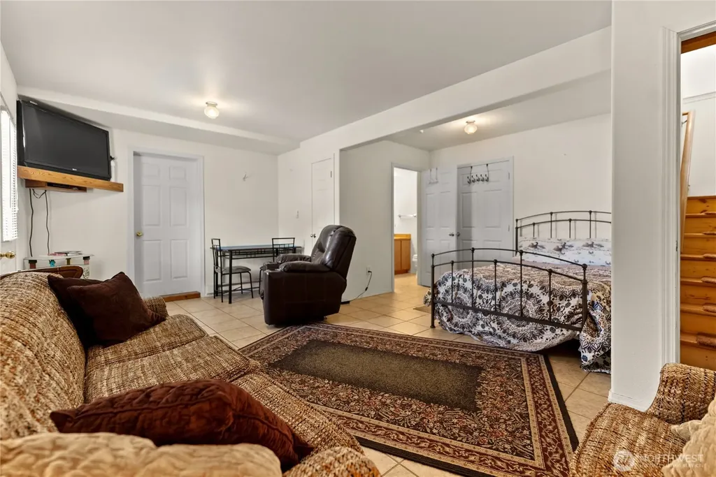 1622 Loomis Oroville Road Oroville WA 98827