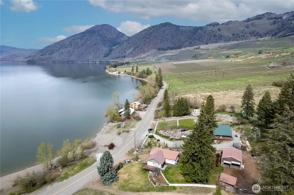1622 Loomis Oroville Road Oroville WA 98827