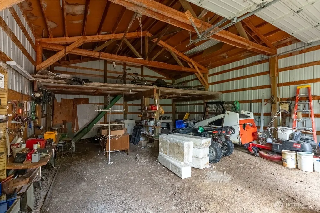 1622 Loomis Oroville Road Oroville WA 98827