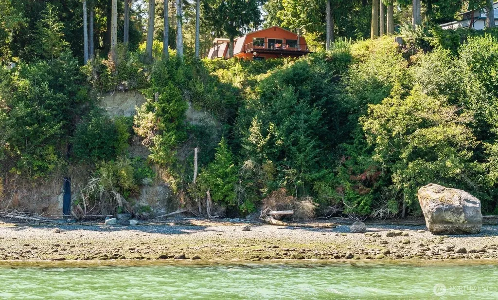 681 Bachelor Road Sequim WA 98382