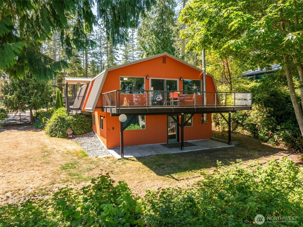 681 Bachelor Road Sequim WA 98382