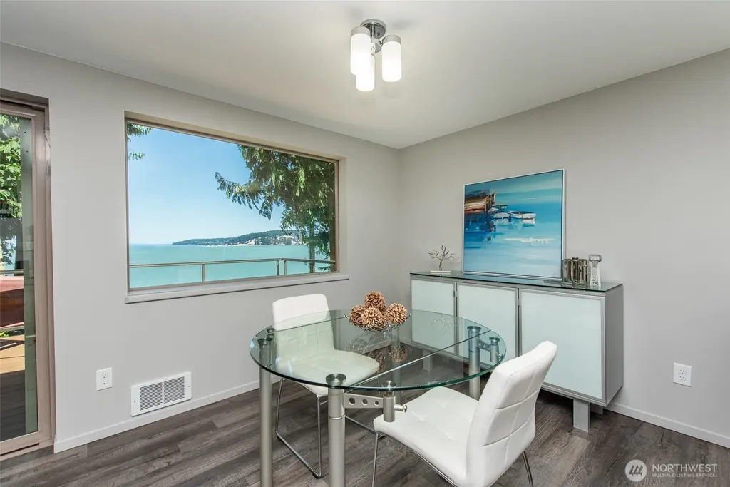 681 Bachelor Road Sequim WA 98382