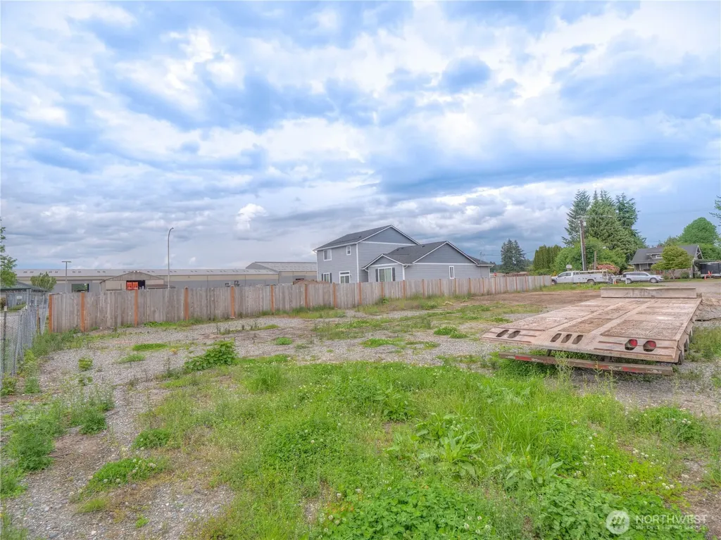 2905 B Street SE Auburn WA 98002