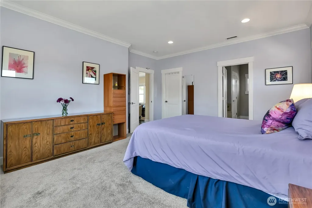 3877 Scott Lane Gig Harbor WA 98335