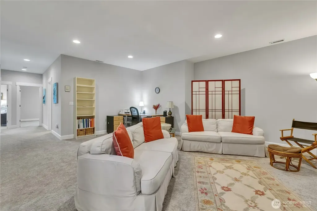3877 Scott Lane Gig Harbor WA 98335