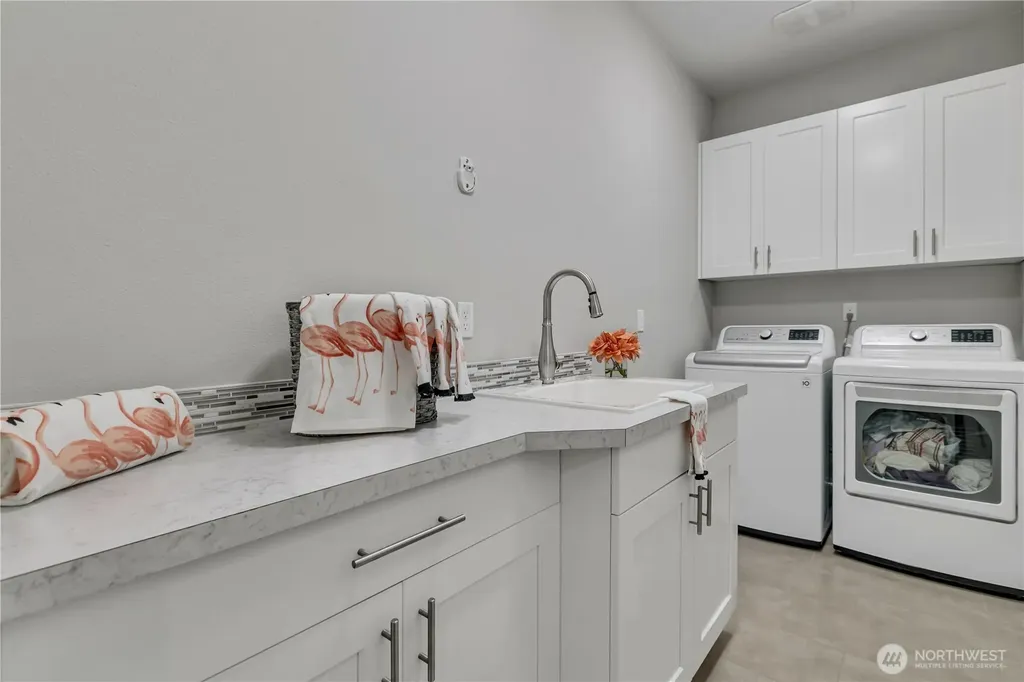 3877 Scott Lane Gig Harbor WA 98335