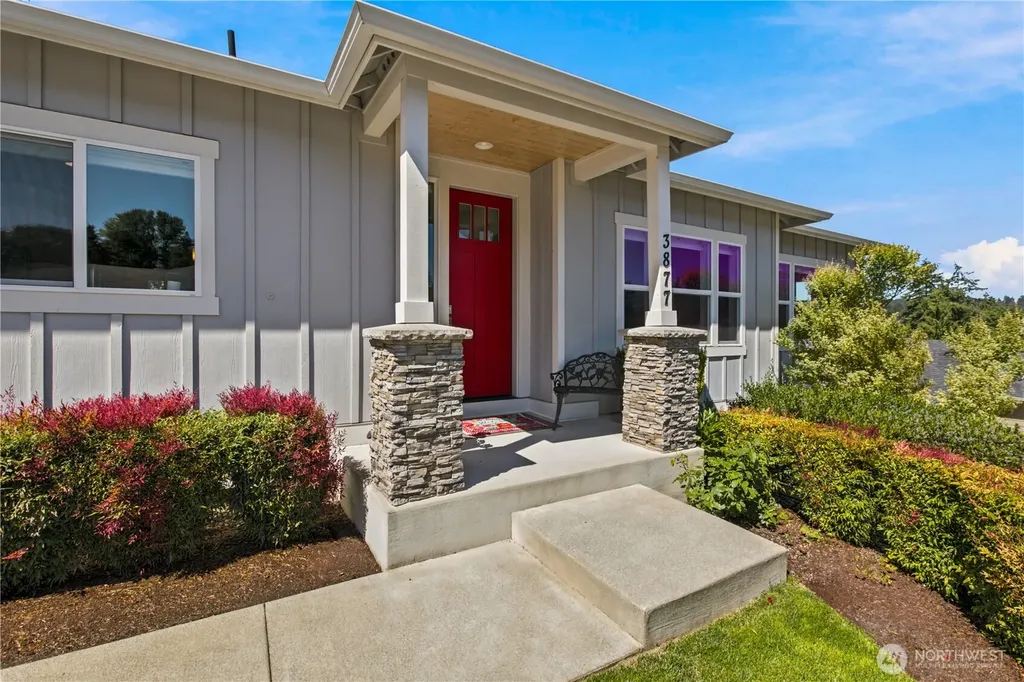 3877 Scott Lane Gig Harbor WA 98335