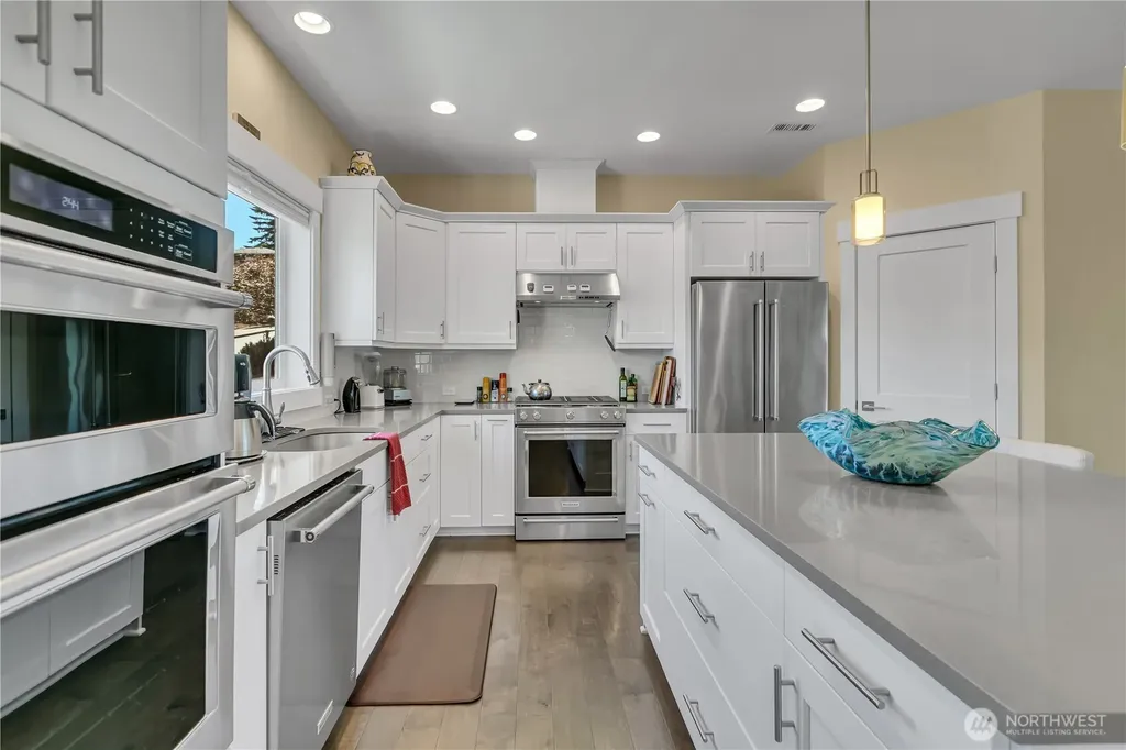 3877 Scott Lane Gig Harbor WA 98335