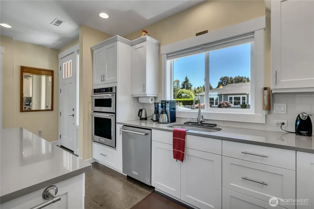 3877 Scott Lane Gig Harbor WA 98335