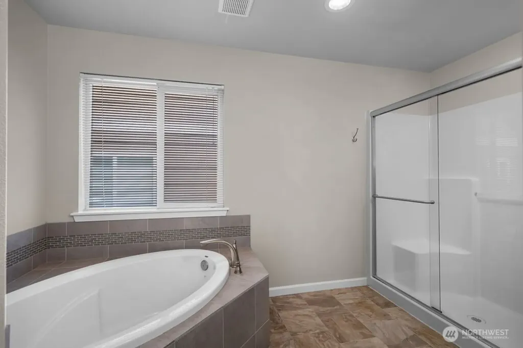 4322 Dudley Drive NE Lacey WA 98516