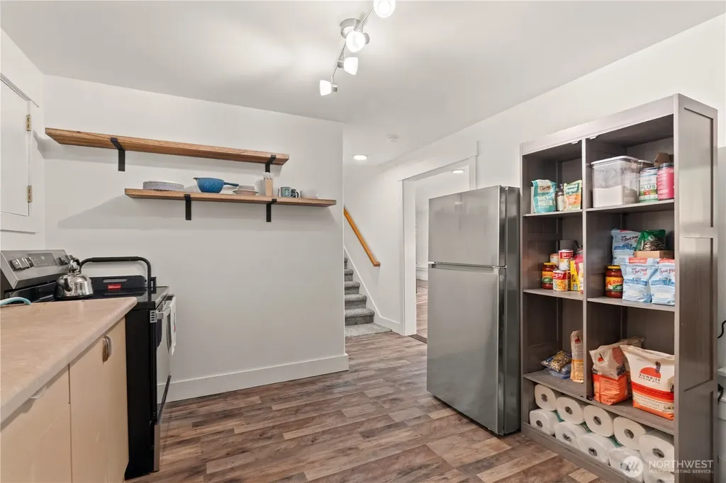 5817 Banner Road SE Port Orchard WA 98367
