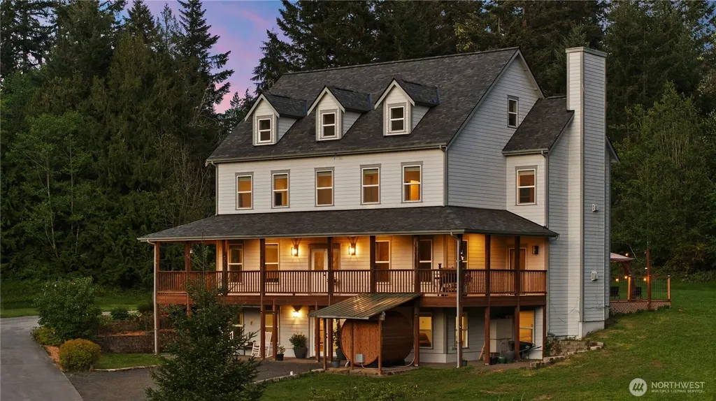 5817 Banner Road SE Port Orchard WA 98367