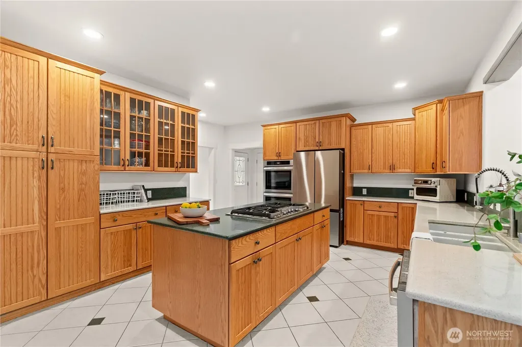 5817 Banner Road SE Port Orchard WA 98367