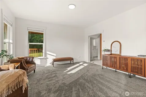5817 Banner Road SE Port Orchard WA 98367