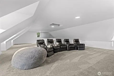 5817 Banner Road SE Port Orchard WA 98367