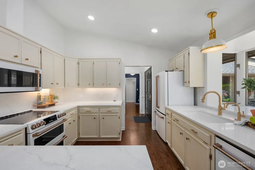 8815 90th Avenue NW Gig Harbor WA 98332